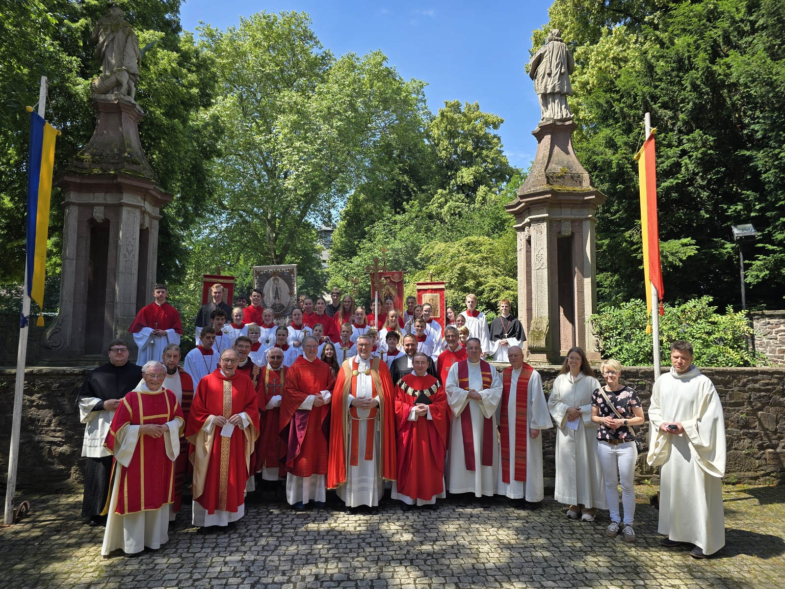 Vitusfest mit klarer Botschaft: „Unsere Kirche ist kein sinkendes Schiff“