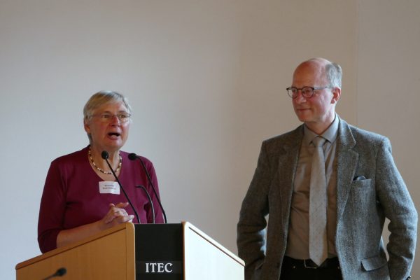 p1700398