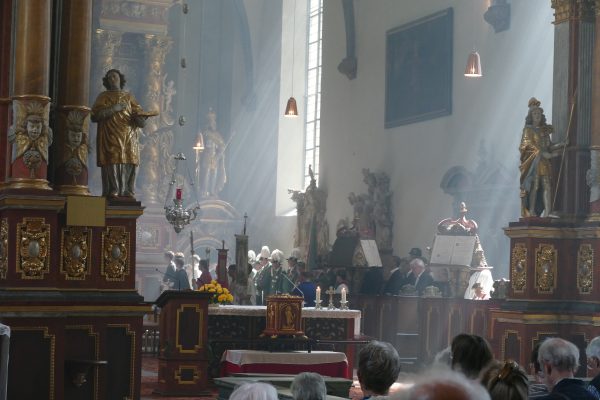 p1700738