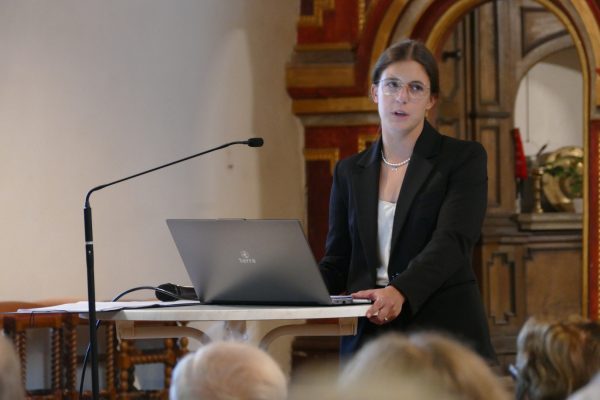 p1720408